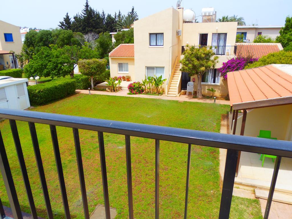 דירות פרוטאראס Light & Blue Gardens מראה חיצוני תמונה